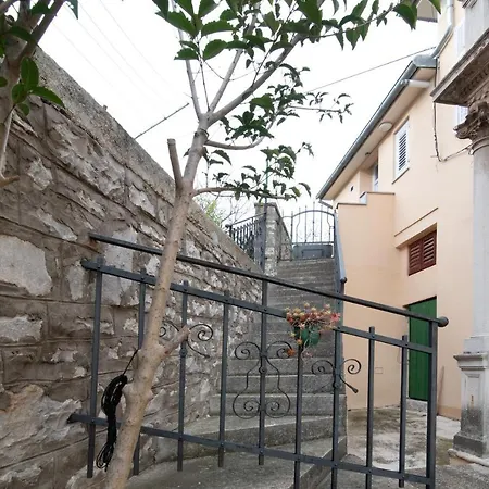 Appartement Four Modern Apartment's At Antique Villa, Castropola 8, Pula, Center *