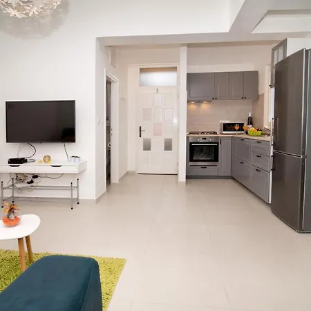 Four Modern Apartment's At Antique Villa, Castropola 8, Pula, Center Appartement *