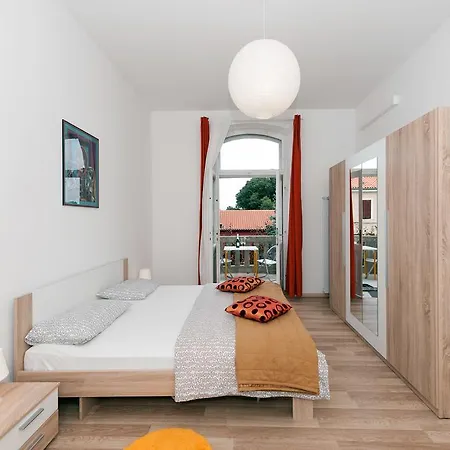 Appartement Four Modern Apartment's At Antique Villa, Castropola 8, Pula, Center *