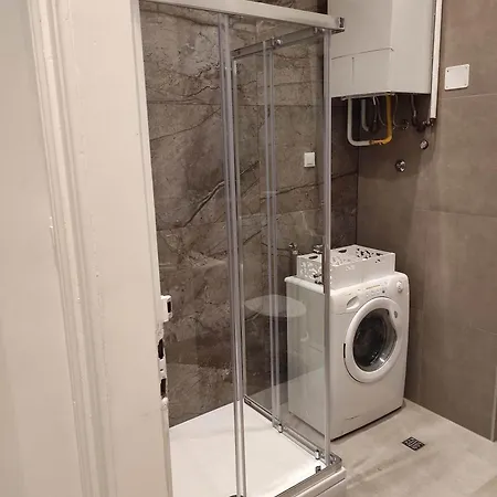 Apartment Four Modern Apartment'S At Antique Villa, Castropola 8, Pula, City Center